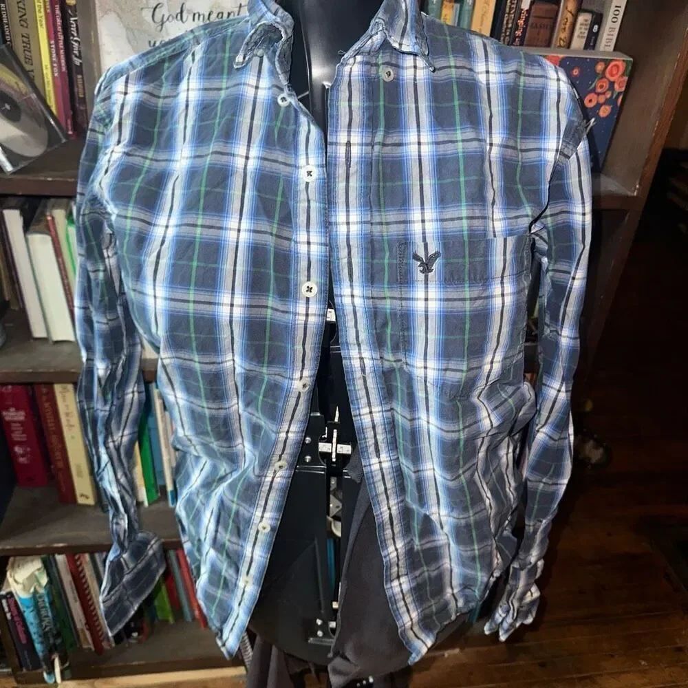 American Eagle blue plaid athletic fit S button down shirt